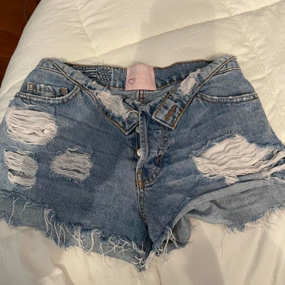Low rise device denim shorts